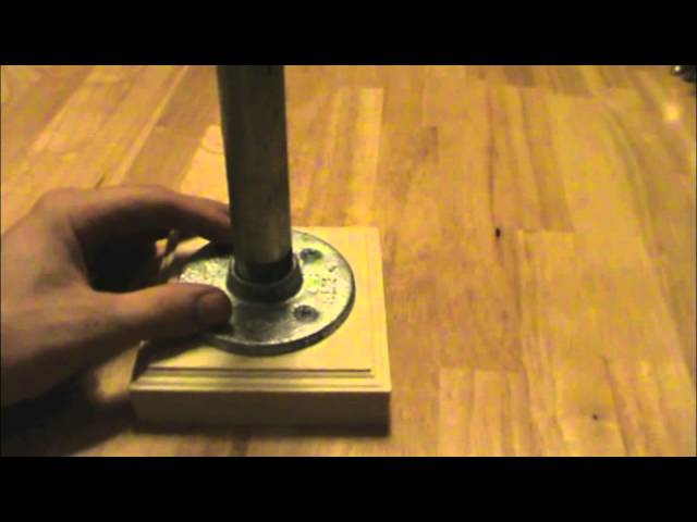 DIY Paper Towel Holder by Jeffery DeVaul-Fetters (7 years ago)